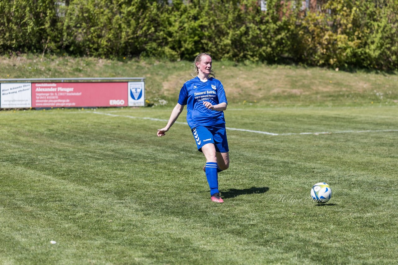 Bild 150 - F TSV Zarpen - Holstein Kiel II : Ergebnis: 2:6